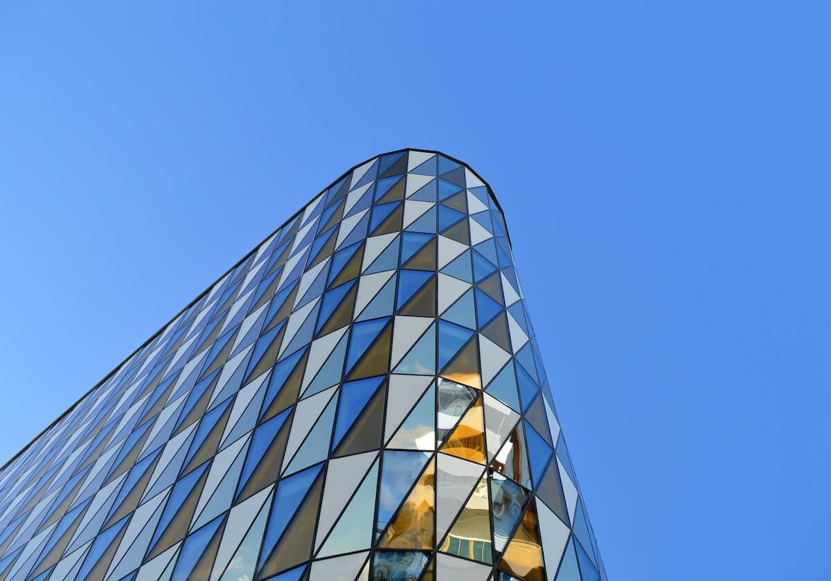 世界杯官方客户端下载中心-保守和低效葬送完美开局 残阵皇马问题不只在伤病