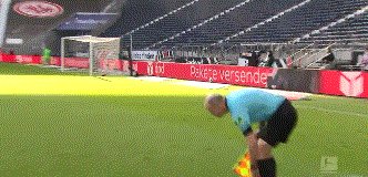 世界杯直播软件下载官网手机版-【德甲】镰田大地传射 莱万破门 拜仁1比2法兰克福